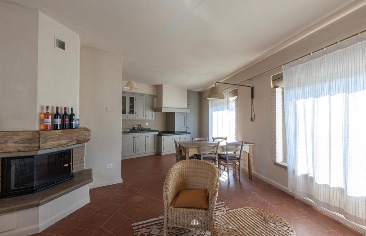 Agriturismo Il Ghiaccio 苏韦雷托 外观 照片