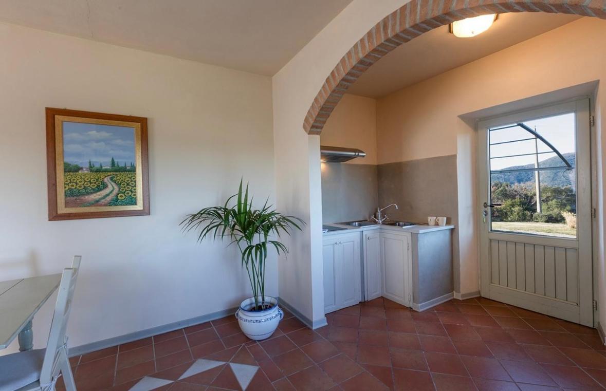 Agriturismo Il Ghiaccio 苏韦雷托 外观 照片